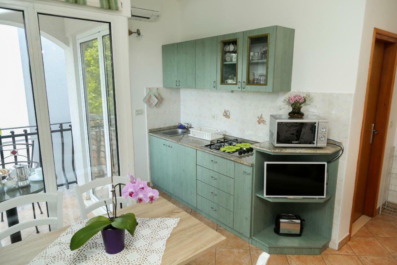 Apartments Tinka เบรอเซส ภายนอก รูปภาพ